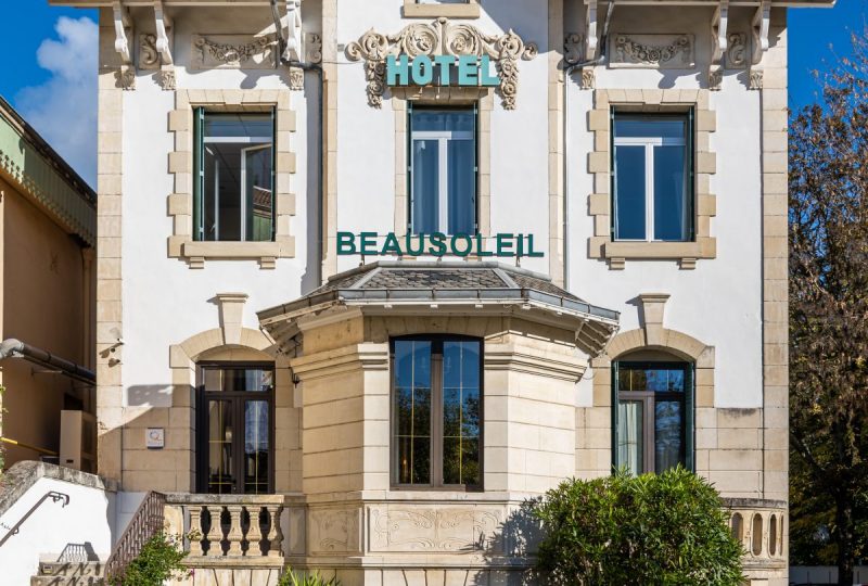 Hôtel Beausoleil à Montélimar - 0