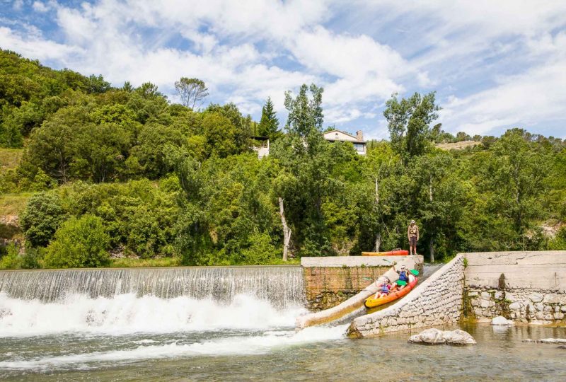 Canoë – Kayak de Sampzon à Châmes – 12 km avec Loulou Bateaux à Vallon-Pont-d'Arc - 0